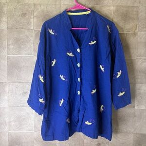 Mureli Women’s Linen Blend Grasshopper Button up size XL